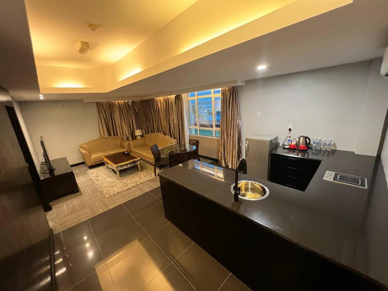 Hotel De Leon Lahad Datu Cameră foto